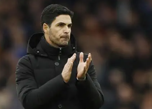 阿森纳伤病潮引担忧，佩蒂特与<a href='/news/tag/925.html' style='color: blue;'>阿尔特塔</a>聚焦赖斯、莫斯克拉伤情